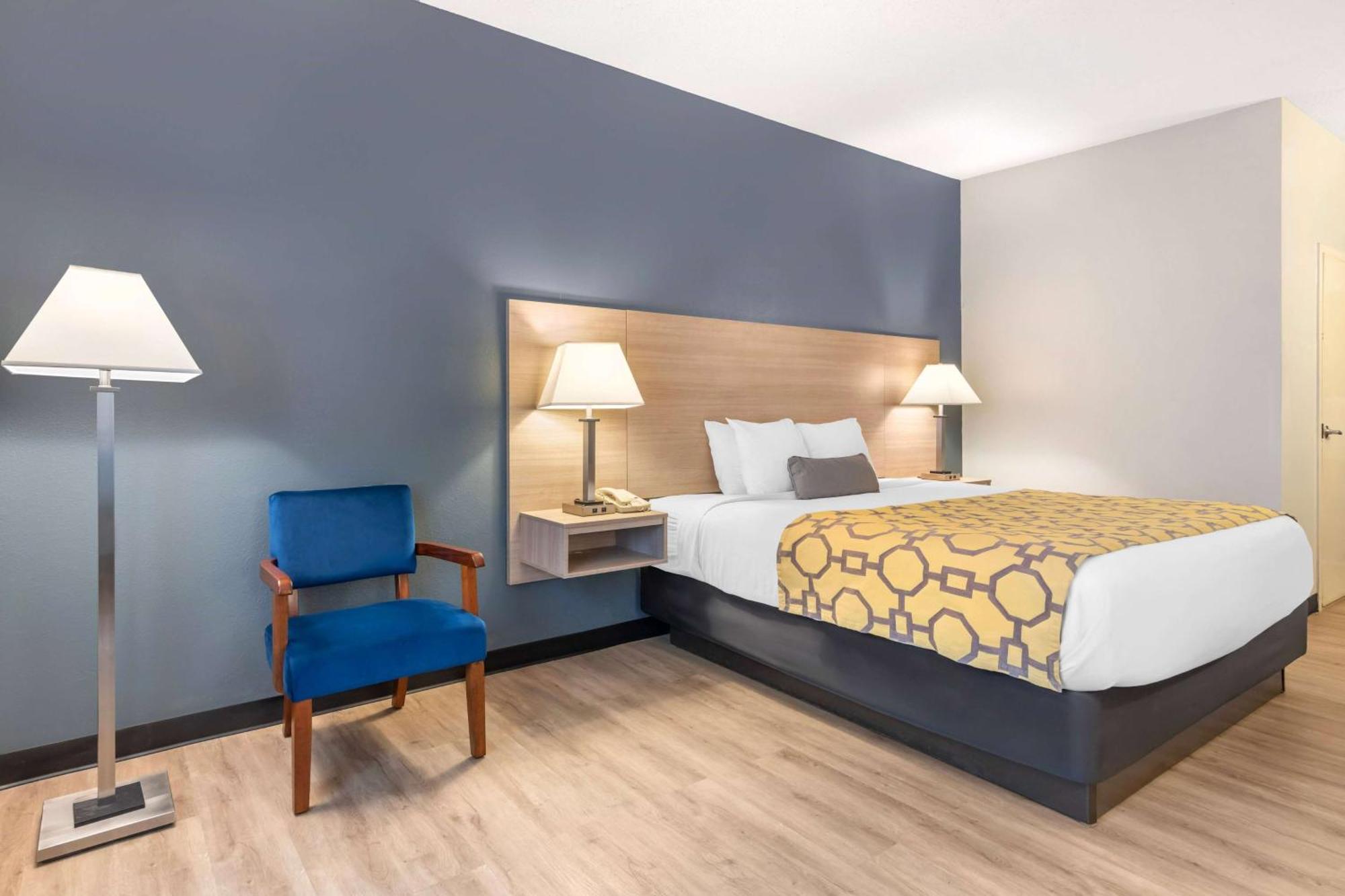 Baymont By Wyndham Kennesaw Exterior foto