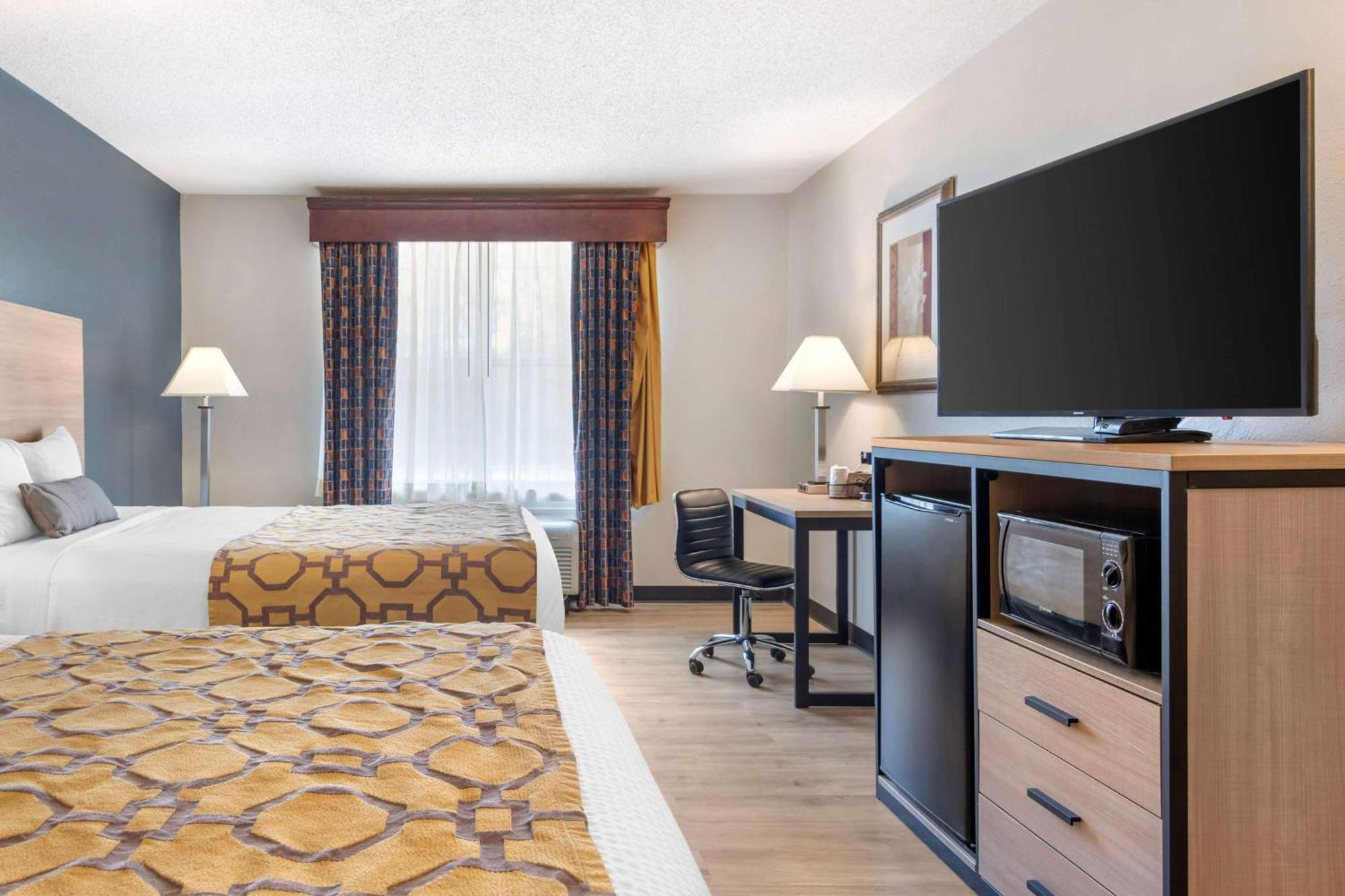 Baymont By Wyndham Kennesaw Exterior foto