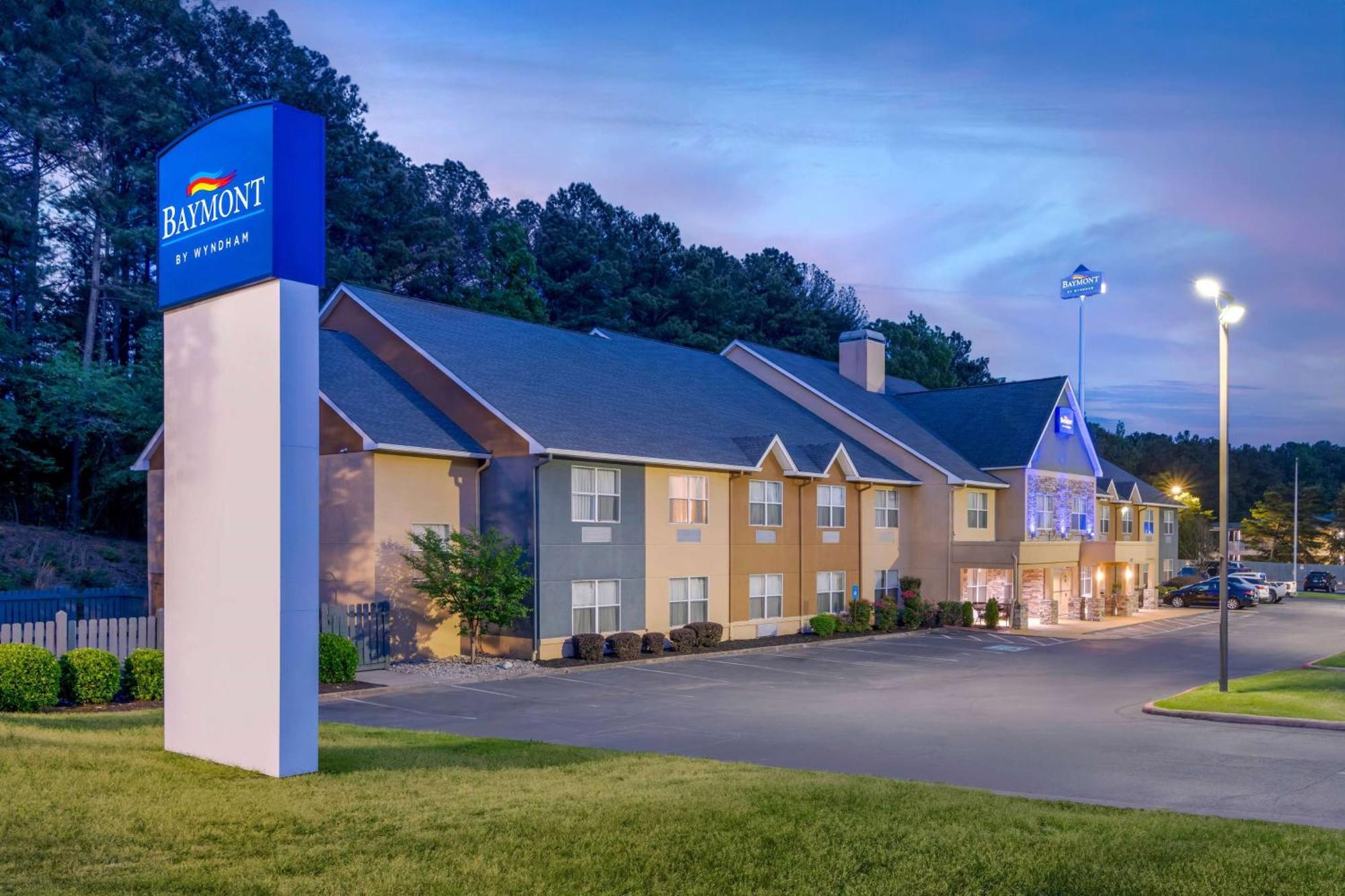 Baymont By Wyndham Kennesaw Hotel Exterior foto